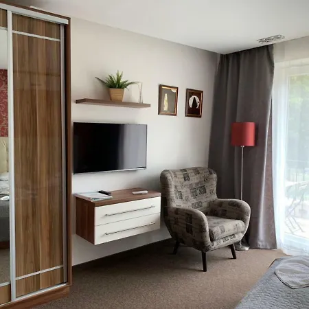 Mona Lisa Apartment *