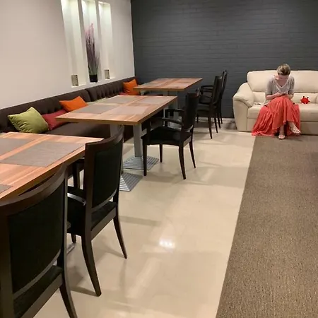 Mona Lisa アパート *